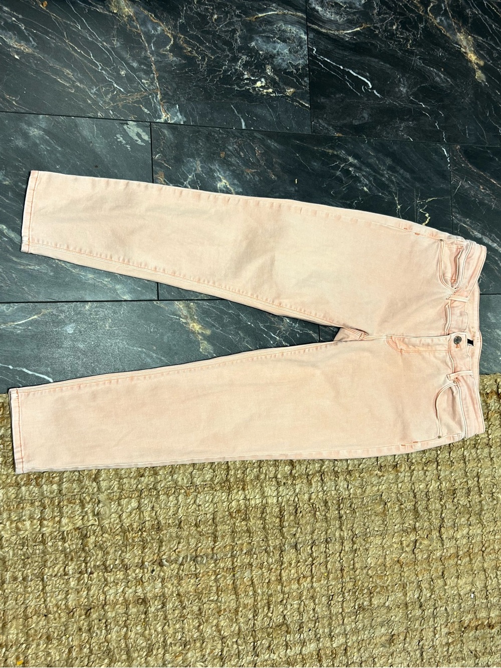 White House Black Market Peach the skinny crop Jeans